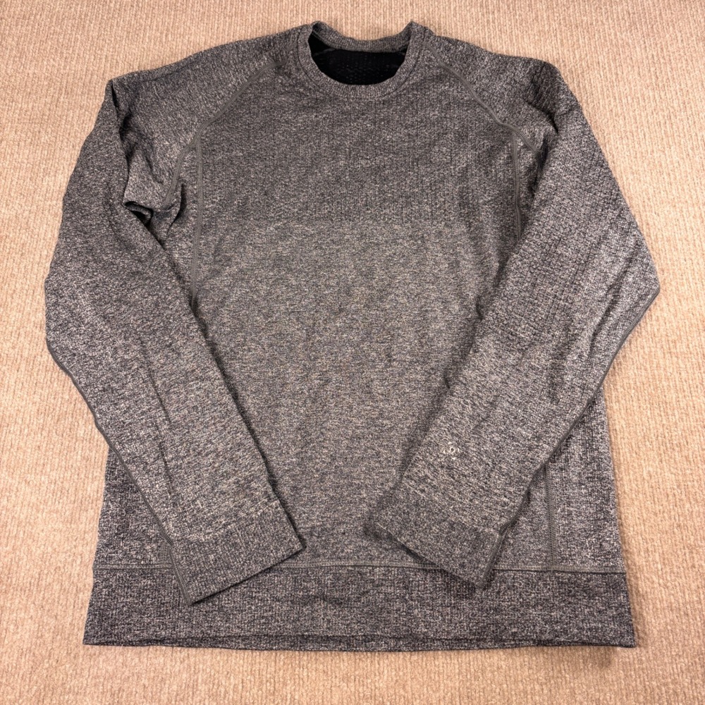 Lululemon Gray Engineered Warmth LS Crew Merino Wool Men's Size Small - Picture 2 of 8